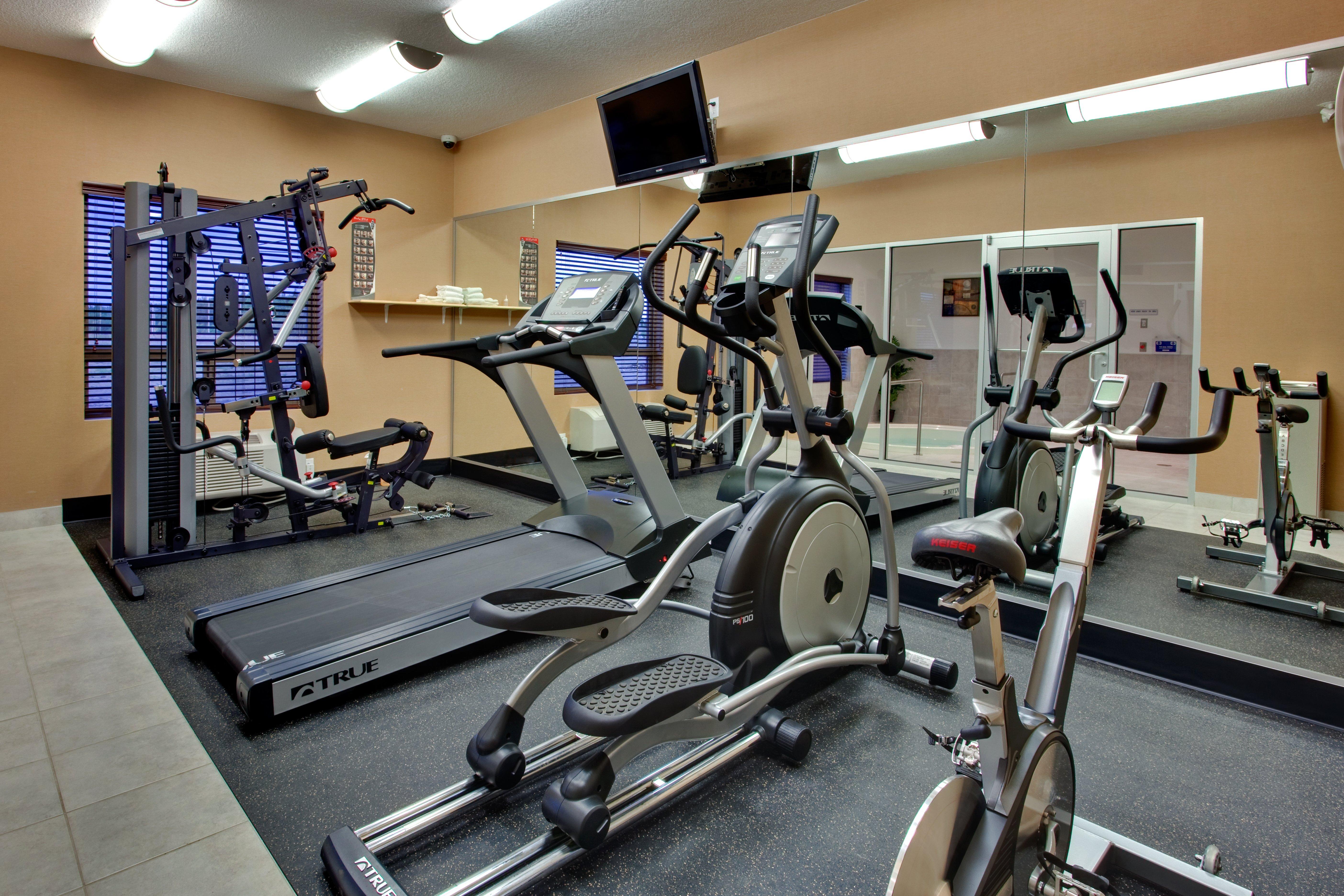 Holiday Inn Express & Suites Whitecourt By Ihg Eksteriør bilde