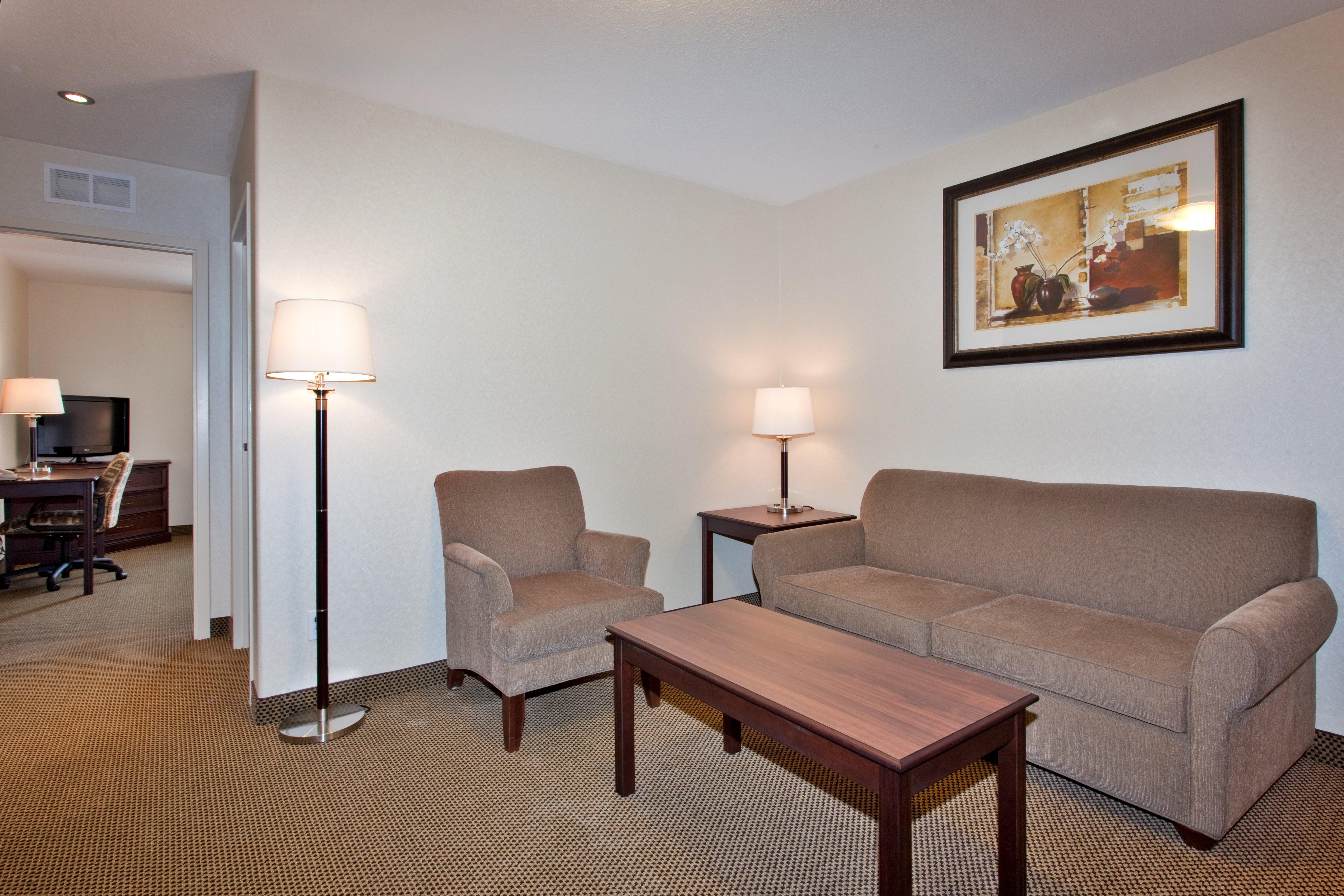 Holiday Inn Express & Suites Whitecourt By Ihg Rom bilde
