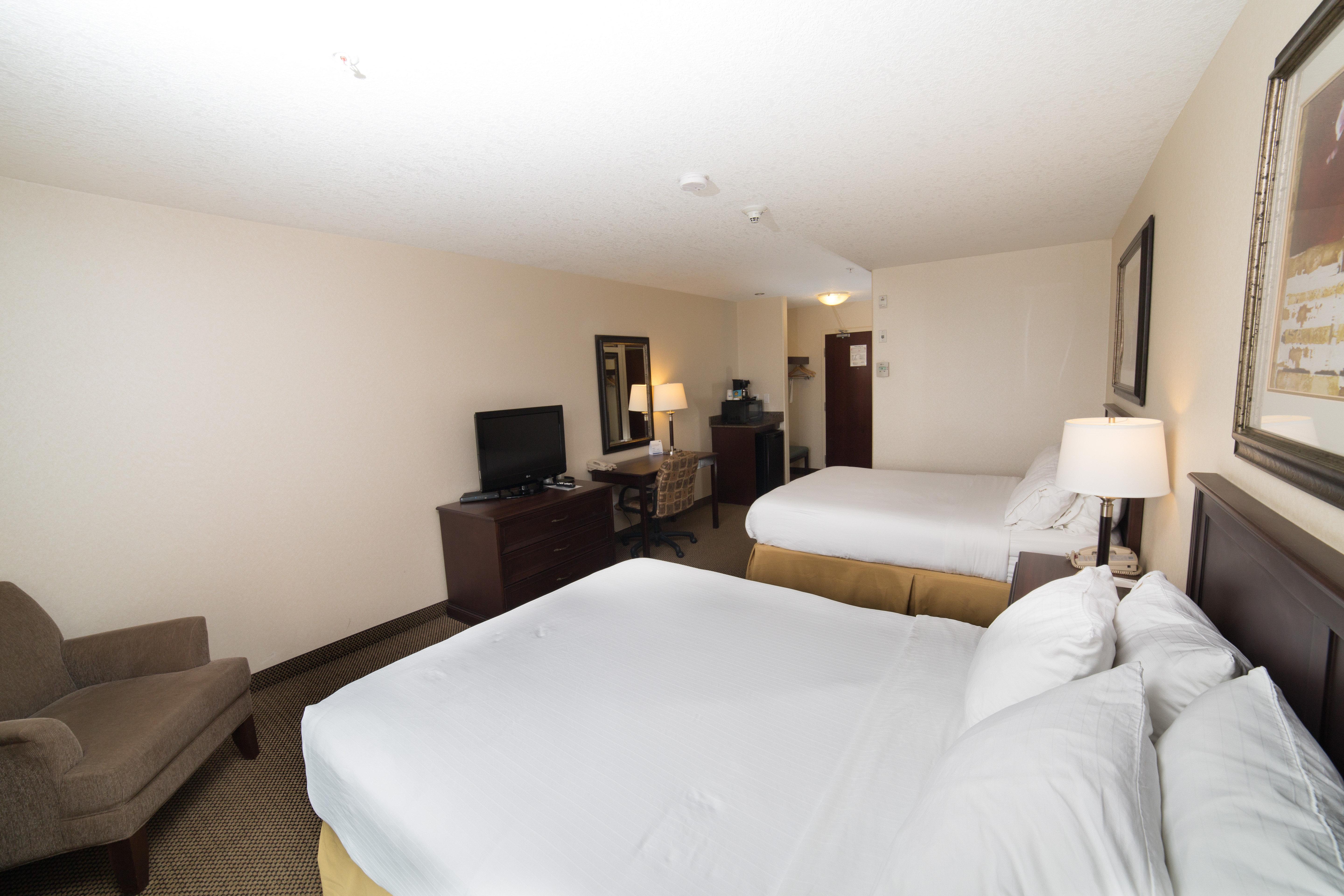 Holiday Inn Express & Suites Whitecourt By Ihg Eksteriør bilde