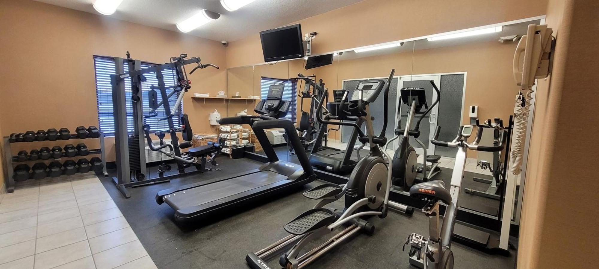 Holiday Inn Express & Suites Whitecourt By Ihg Eksteriør bilde